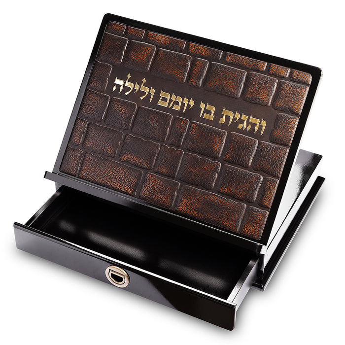 שטנדר מעץ עם פלקטה דמוי עור וומגירה 38x30 ס"מ