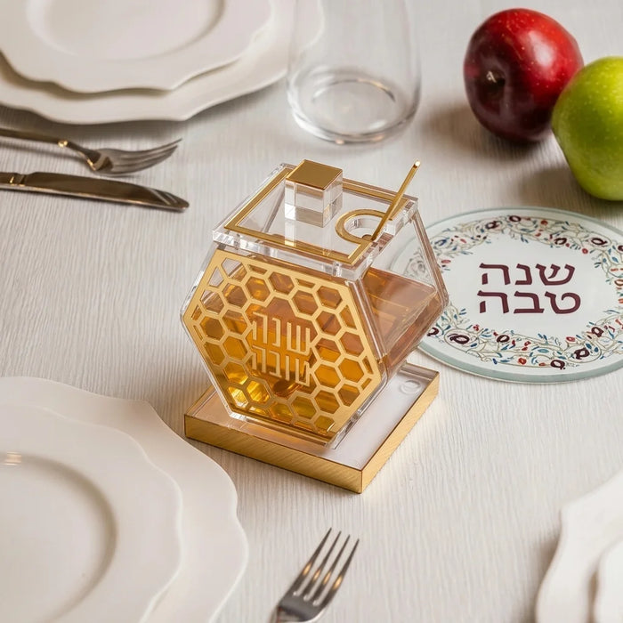 כלי לדבש אקרילי דגם כוורת גימור זהב 13 ס"מ - כולל כפית