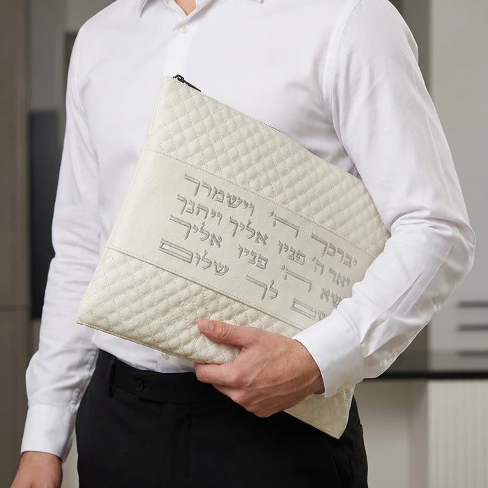 סט טלית תפילין דמוי עור יברכך 36*29 ס"מ