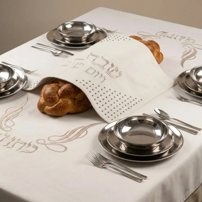 כיסוי חלה דמוי עור מהודר – דגם ניטים לבן